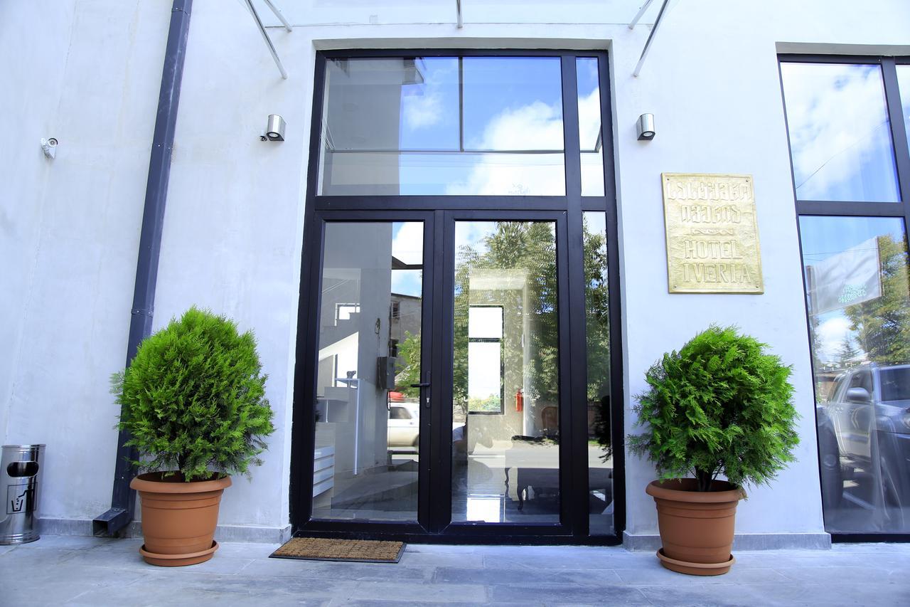 Iveria Hotel Khashuri Exteriör bild